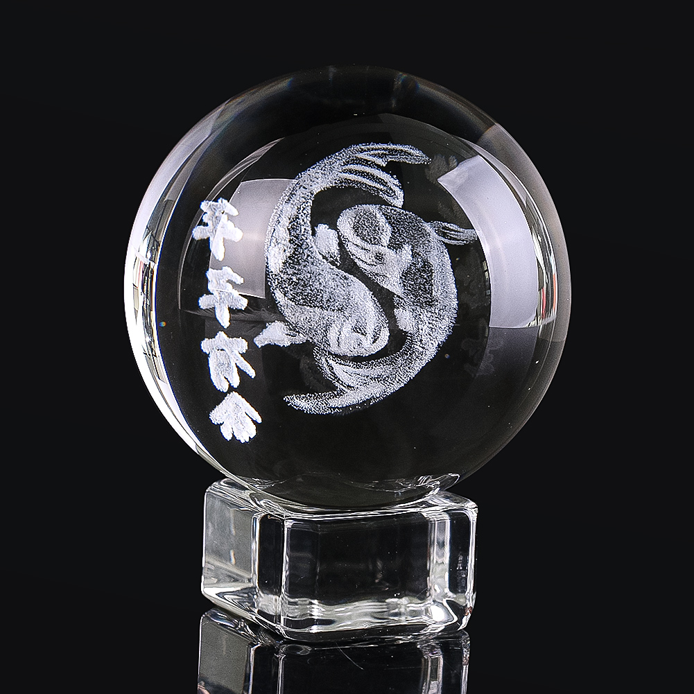 Paper Weight Crystal - 3D刻まれたクリスタルラッキーフィッシュボール、クーガイアフィカ、文鎮ガラス燭台、家の装飾ボール、50mm