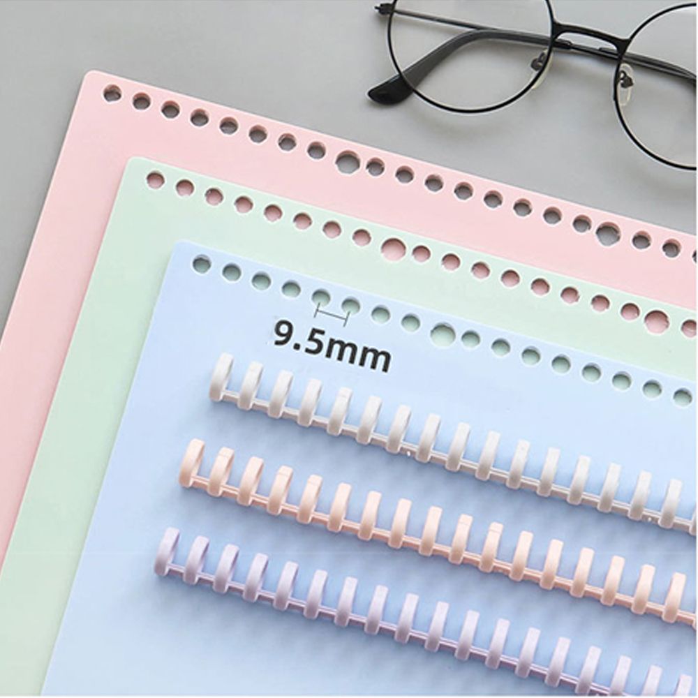 バインダー バインディングコーム ノートブック用品 スクラッ - Binder A4 Lever のレビューと価格